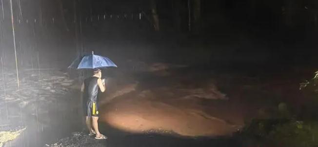 張家界：汛情就是命令 ，擔當防汛責任